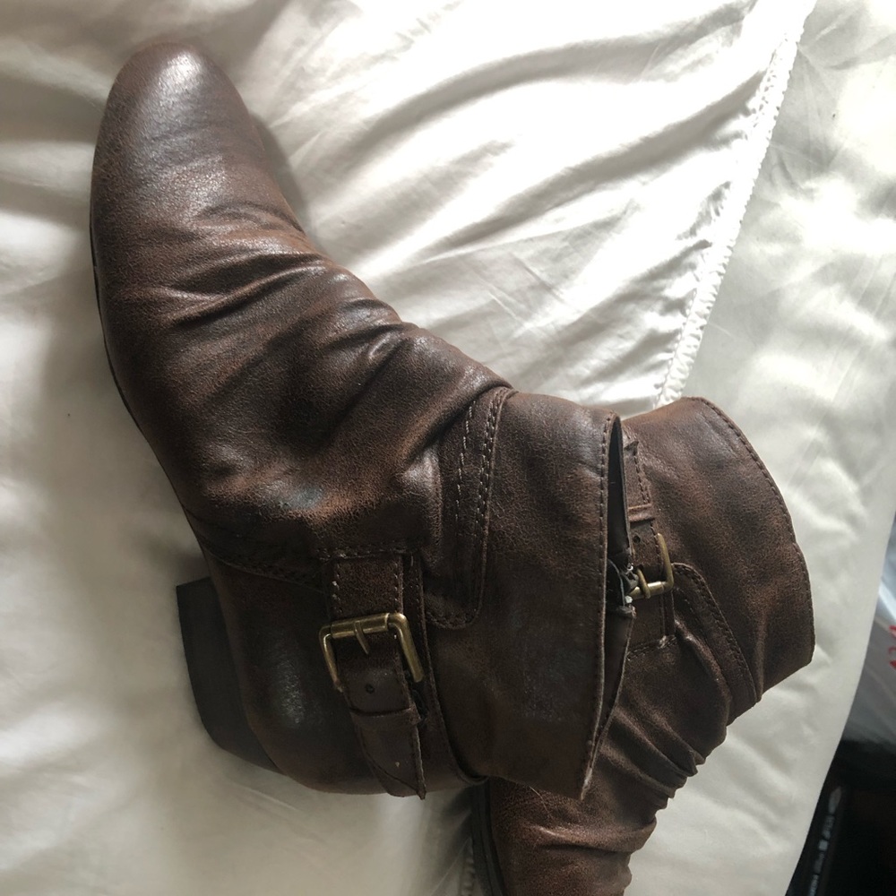 Brown boots